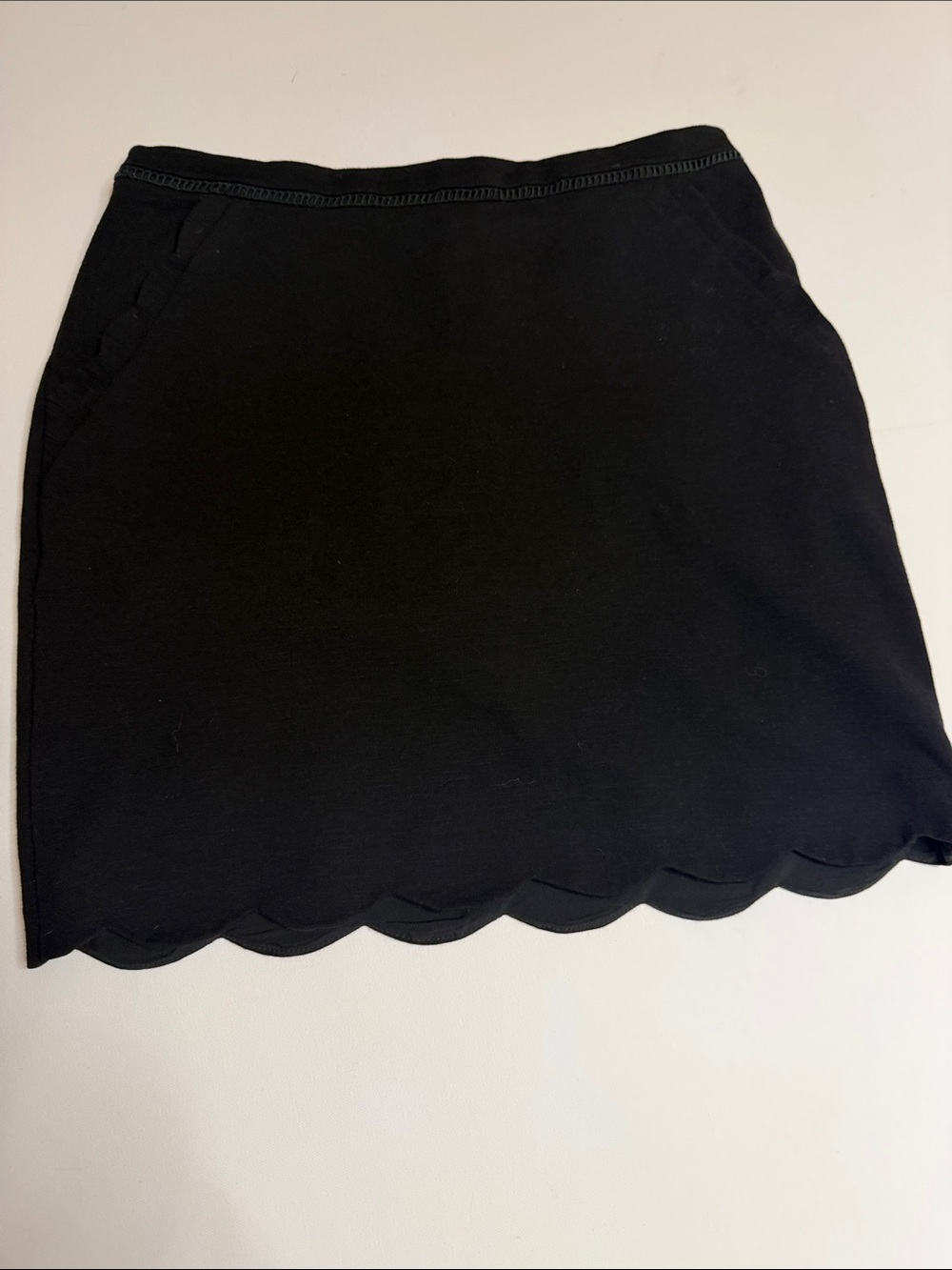 Skies Are Blue Black Scallop Hem Mini Skirt